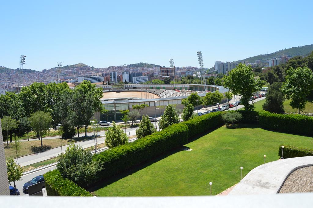 Agora Bcn. Residencia Universitaria Internacional Барселона Экстерьер фото